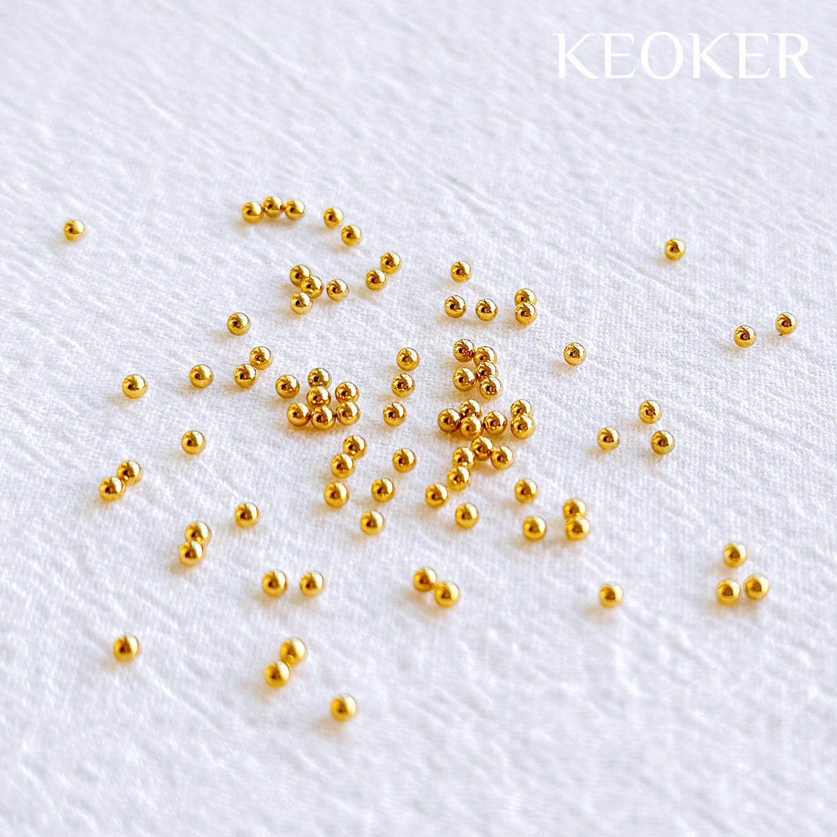 Cuentas centrales con forma de flor de 2 mm rellenas de oro de 18 quilates de KEOKER (50 piezas)