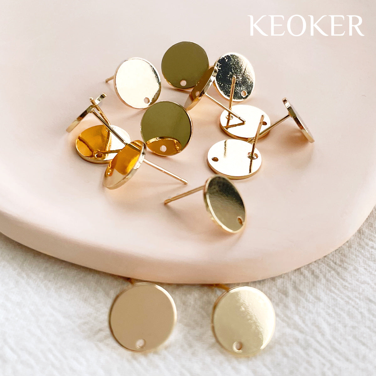 Postes para aretes con forma de disco redondo rellenos de oro de 14 quilates de KEOKER (4 piezas)